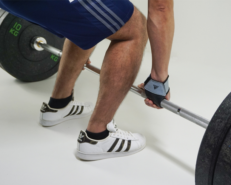 adidas パッドリフティンググリップ