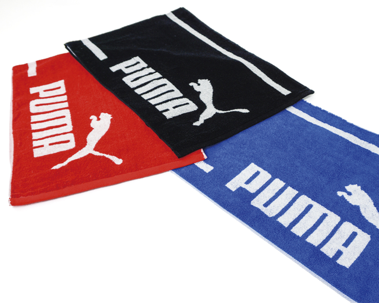 PUMA スポーツタオル